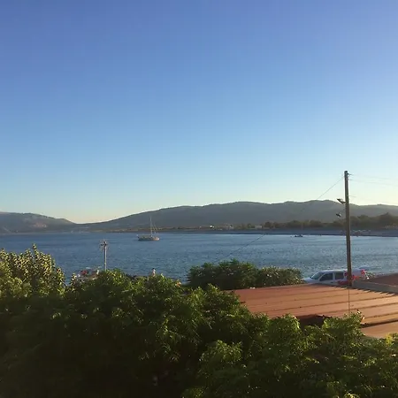 Melita Seaside Апартаменты Хараки